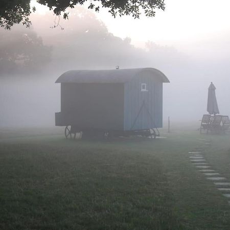 Skylark Shepherds Hut Royal Tunbridge Wells Ngoại thất bức ảnh