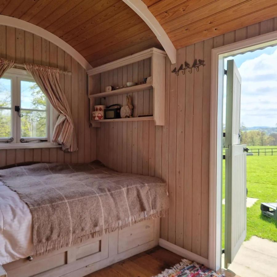 Skylark Shepherds Hut Royal Tunbridge Wells Ngoại thất bức ảnh